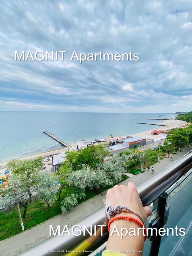 Magnit Apartments У Самого Моря オデッサ エクステリア 写真